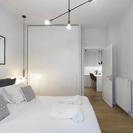 Fresh, New & Ready For You! Rnvtd Apt In Koukaki! Athens Exterior photo